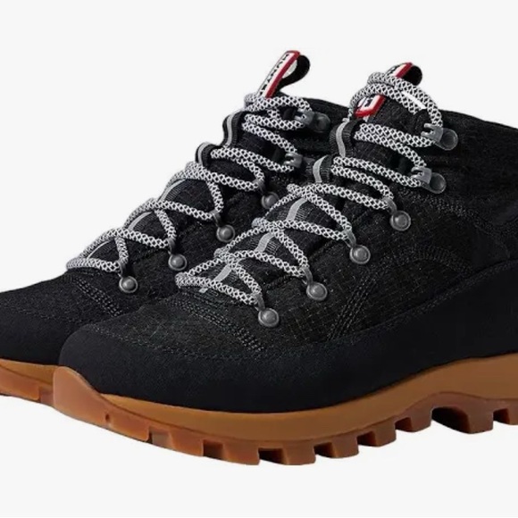 Hunter Boots Womens 7 Black Travel Explorer Lace-up Commando Water Resistant NWT - Picture 1 of 4